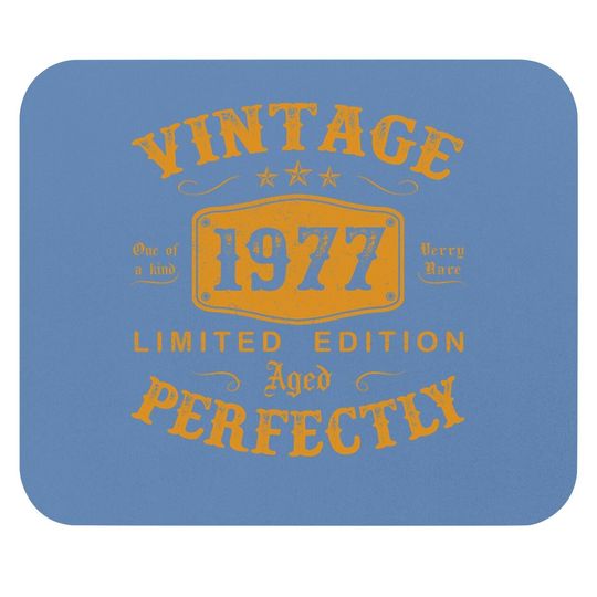 44 Year Old Birthday Gifts Vintage 1977 44th Birthday Mouse Pad