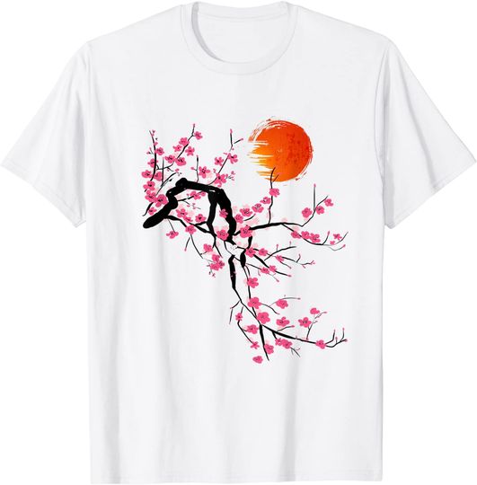Vintage Sakura Cherry Blossom Tree Japanese Culture Gift Tee T-Shirt