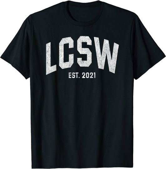 2021 Graduation Licensed Clinical Social Worker Gift T-Shirt