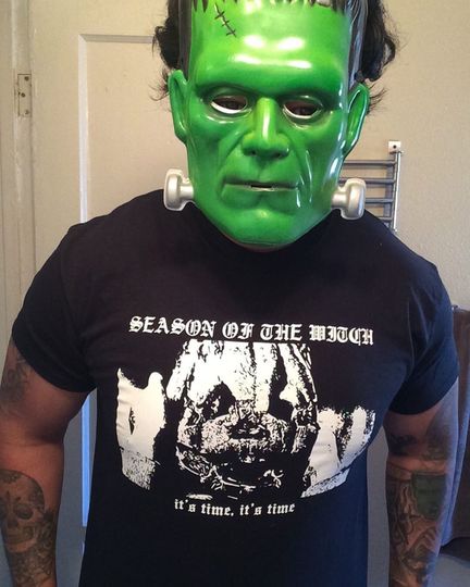 Season Of The Witch Halloween IT-Shirt
