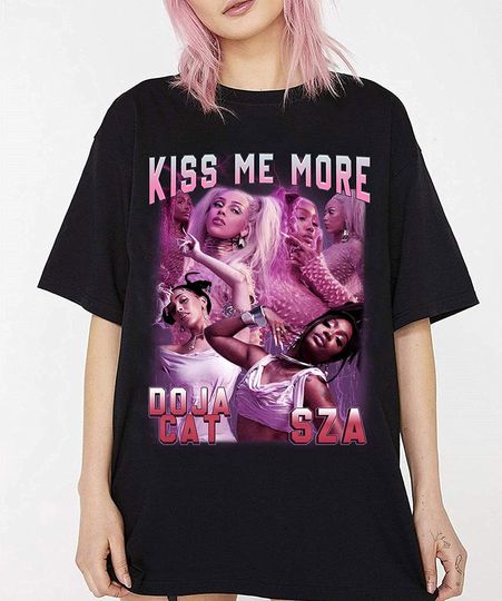 Dojas Cats Kiss Me More T Shirt