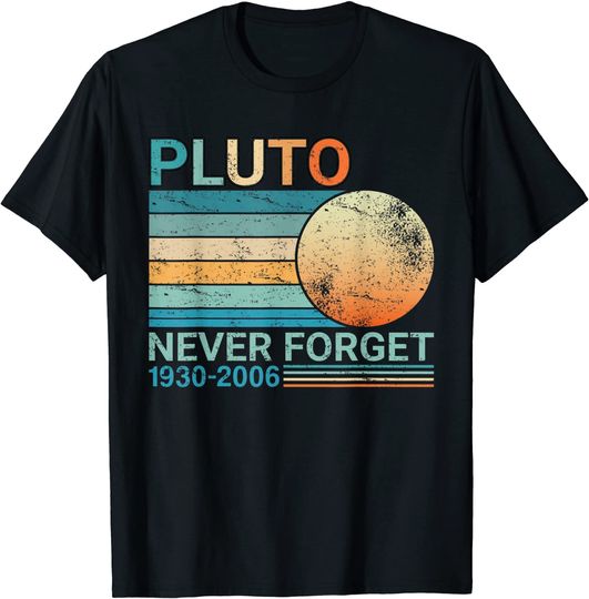 Pluto Never Forget Science Space Graphic Retro T-Shirt