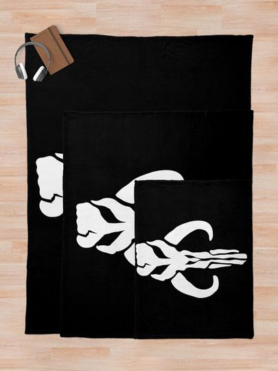 Mando in White Throw Blanket