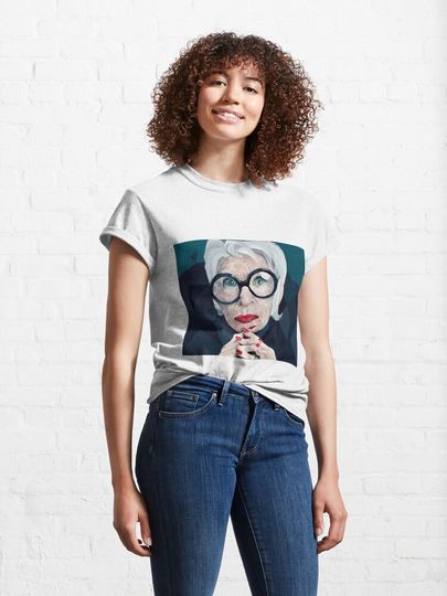 Fashion queen Classic T-Shirt