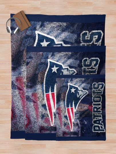 Patriots  Throw Blanket