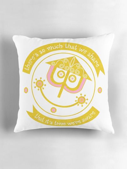 Ribbon Face Pillow