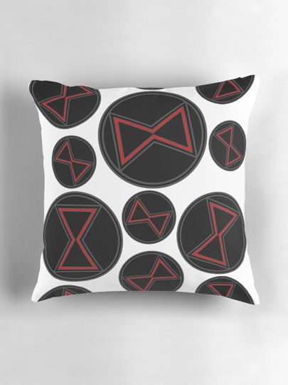 Black widow pattern Pillow