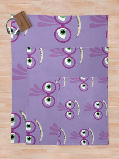 Randall, Monster University Throw Blanket