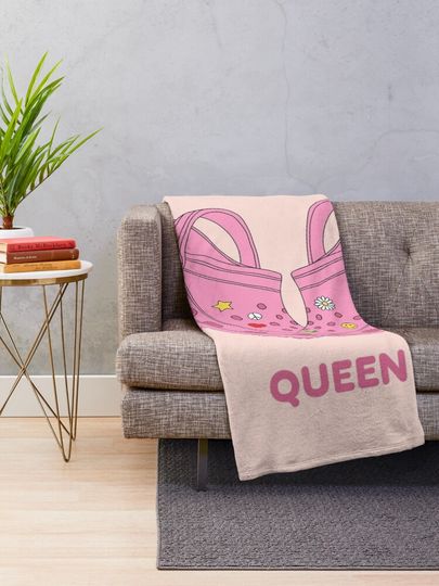 Croc Queen Throw Blanket