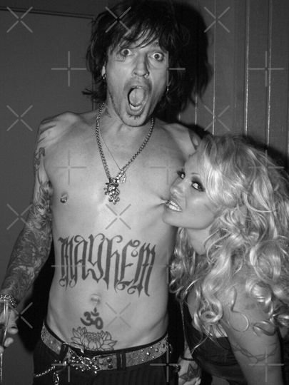 pamela anderson Classic T-Shirt