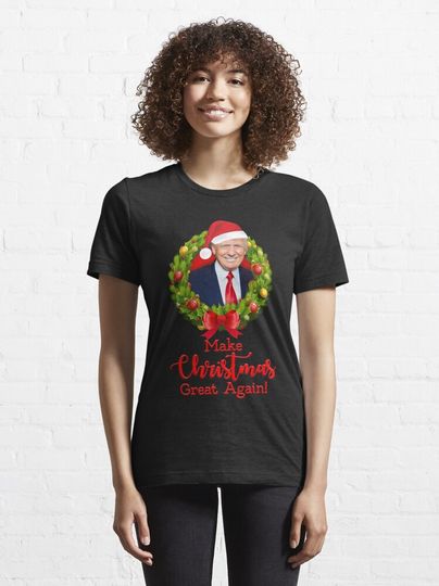 Make Christmas Great Again Essential T-Shirt