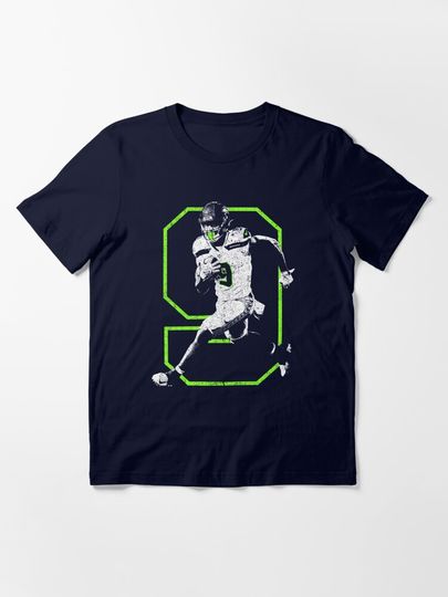 Kenneth Walker III Essential T-Shirt