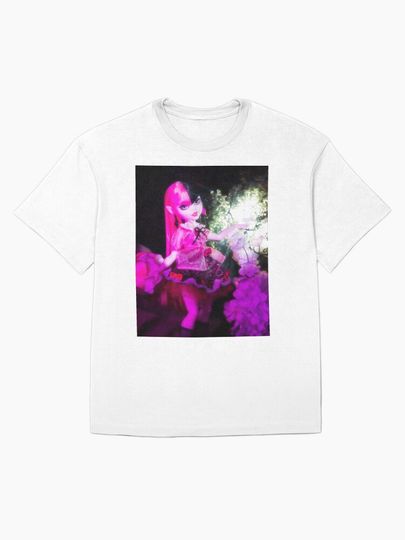 Draculaura’s Secret Garden T-Shirt – Stylish Casual Streetwear Graphic Tee for Fans
