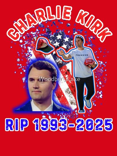 Rest In Peace Charlie Kirk 1993 - 2025 Pullover Hoodie