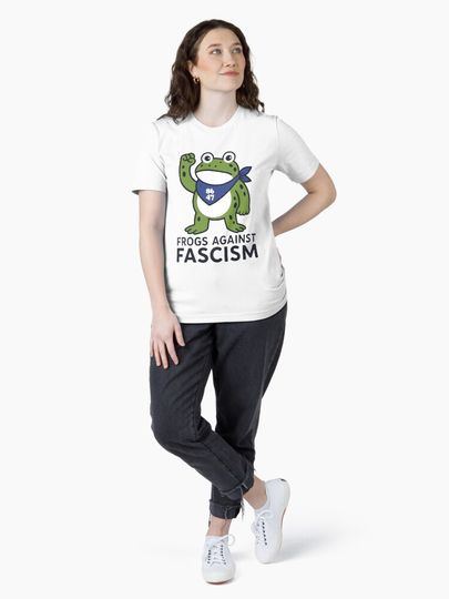 Portland-Frog Essential T-Shirt