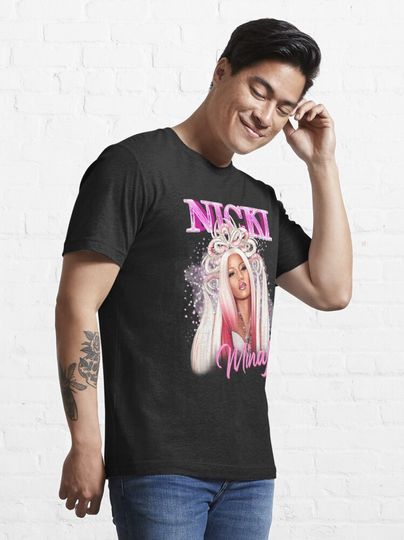 Nicki Minaj Queen of Rap Essential T-Shirt