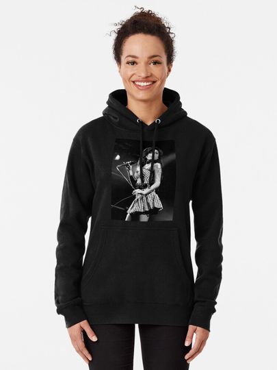 Amy Winehouse  Pullover Hoodie