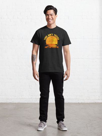 LINEAR WOMAN TEXAS SUNSET Classic T-Shirt