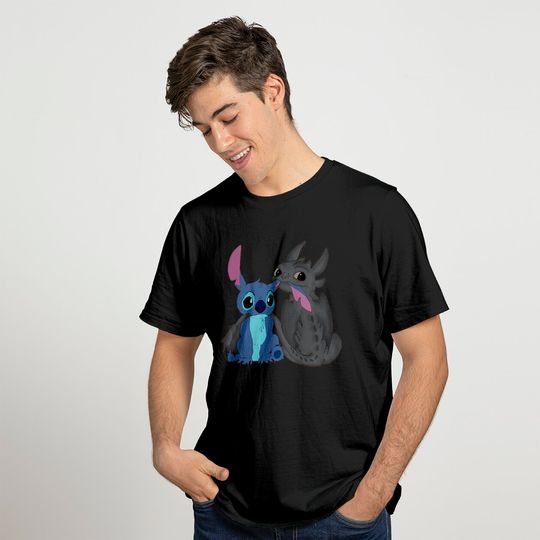 Toothless And Stitch Essential T-Shirt