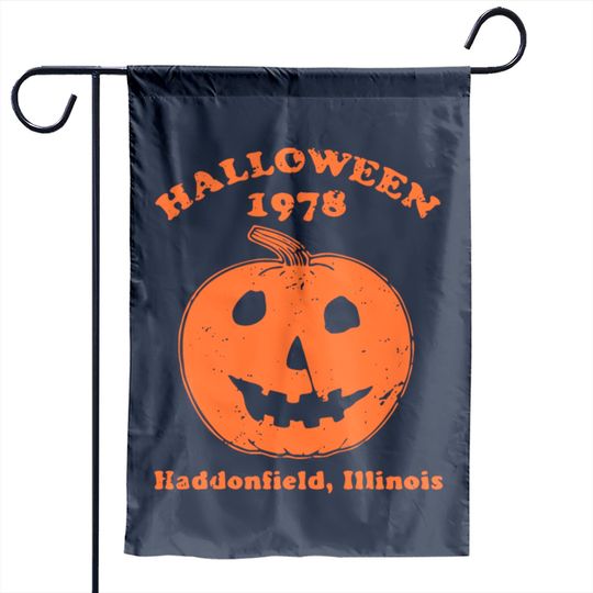 Halloween 1978 vintage retro michael myers Garden Flags