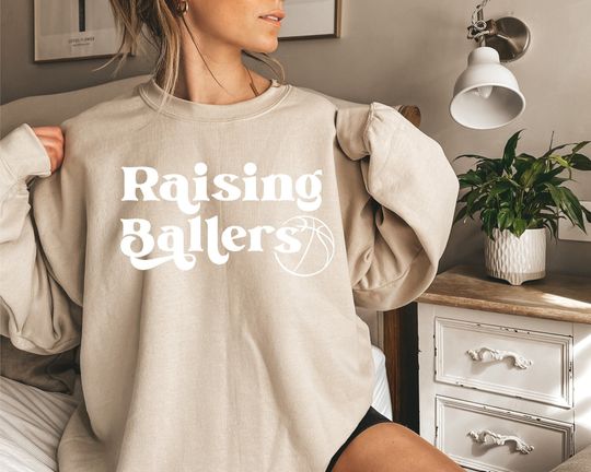 Basketball Mom Shirt| Raising Baller, Basketball crewneck for Mom, Basketball Mom Sweatshirt