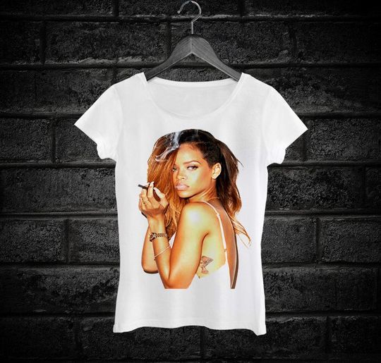 Rihanna Shirt, Rihanna Vintage Shirt, Rihanna Gift, Rihanna 2023 Tee