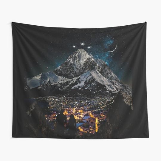 Velaris - City of Starlight, Court of Dreams WITH TEXT Tapestry