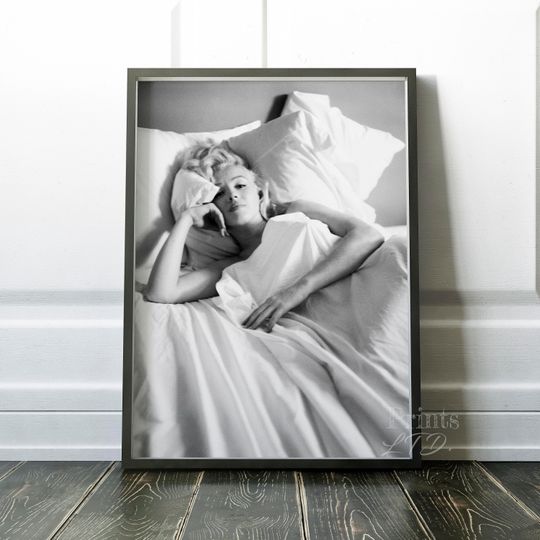 Marilyn Monroe In Bed Premium Art Poster