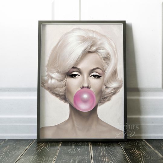Marilyn Monroe Blowing Bubble Gum Art Poster
