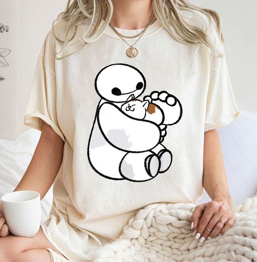 Lovely Baymax With Cat Shirt, Baymax With Cat Disney Shirt, Baymax Shirt, Big Hero 6 Shirt, Disney Gift
