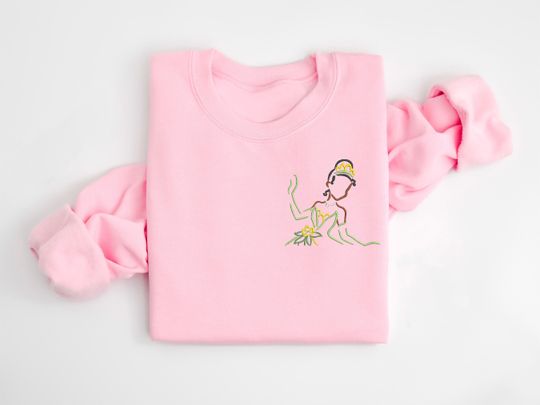 Tiana embroidered Crewneck, Tiana embroidered sweatshirt, Princess and the Frog crewneck, Disney Sweatshirt, Disney Crew, Disney Crewneck