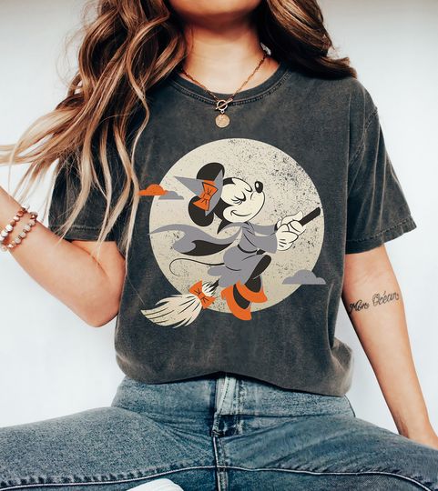 Disney Minnie Mouse Flying Witch Costume Halloween T-Shirt, Minnie Ghost Pumpkin T-Shirt