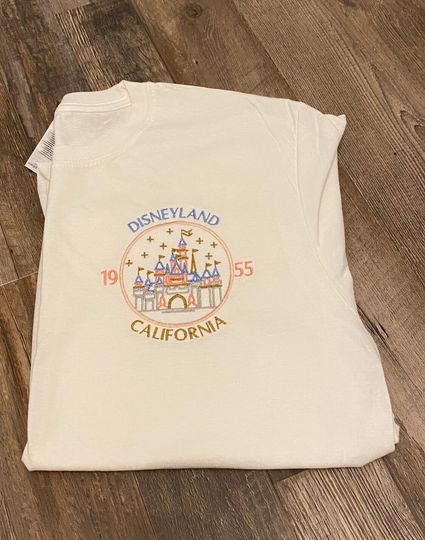 Disneyland Embroidered T-shirt