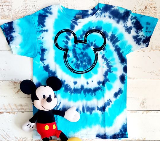 Mickey outline shirt | Disneyland shirt | Disneyworld Shirt | Family Trip Shirt!