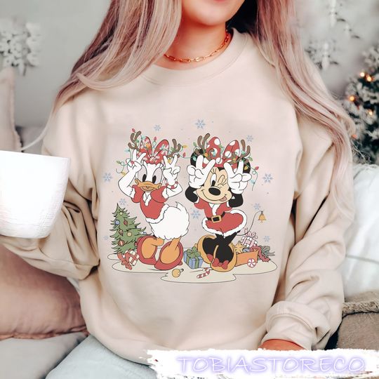 Vintage Disney Christmas Shirt, Sweatshirt, Hoodie, Minnie and Daisy Christmas