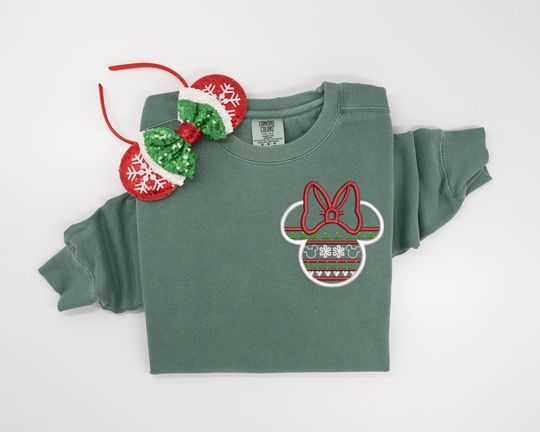 Minnie Christmas Sweater embroidered Crewneck, Disney Christmas embroidered tshirt, Disney Minnie sweatshirt