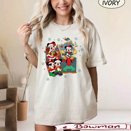 BM Retro Happy Xmas Day Mickey And Friends Disney Shirt