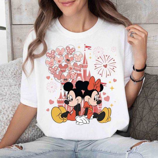 Discover Disneyland Valentine , Mickey and Minnie Valentine T Shirt