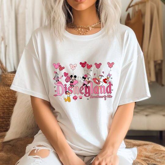  Disneyland Valentine T-Shirt, Valentines Day T-Shirt, Disneyland Sweethearts Nite Shirt, Disneyland Mickey Balloons Shirt