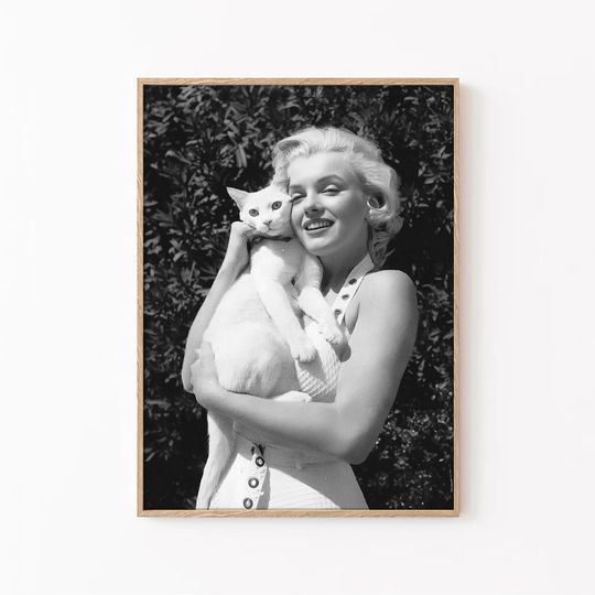 Discover Marilyn Monroe With Her Cat, Marilyn Monroe Print, Marilyn Monroe