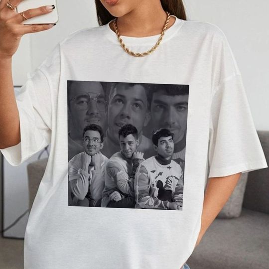 Jonas Brothers Vintage T-Shirt, Jonas Five Albums One Night Tour Shirt