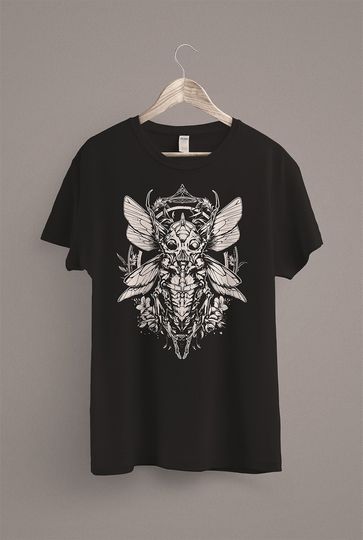 Discover Dark Cottagecore Cicada T-Shirt, Grunge Shirt