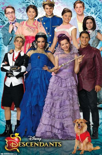 Disney Descendants - Group Poster