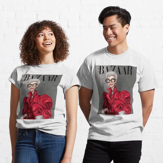 Discover Iris Apfel wird 100 - Magazin-Cover Classic T-Shirt