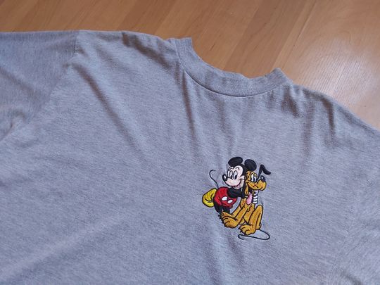 1990s Mickey Inc Mickey Mouse & Pluto T-Shirt Grey Embroidered Cartoon Disneyland  Shirt