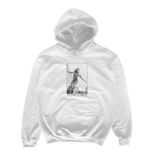 Miley Cyrus - SHE IS COMING Hoodie