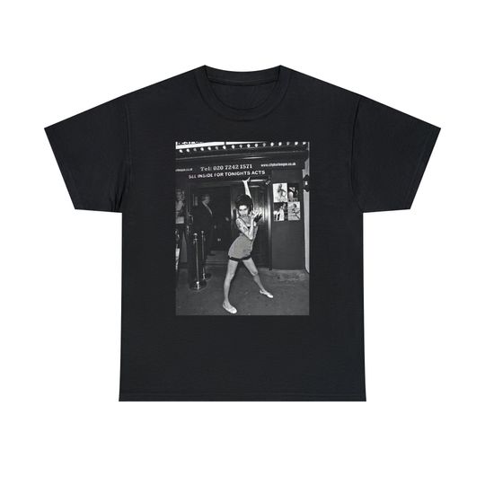 Amy Winehouse Vintage Retro T-Shirt