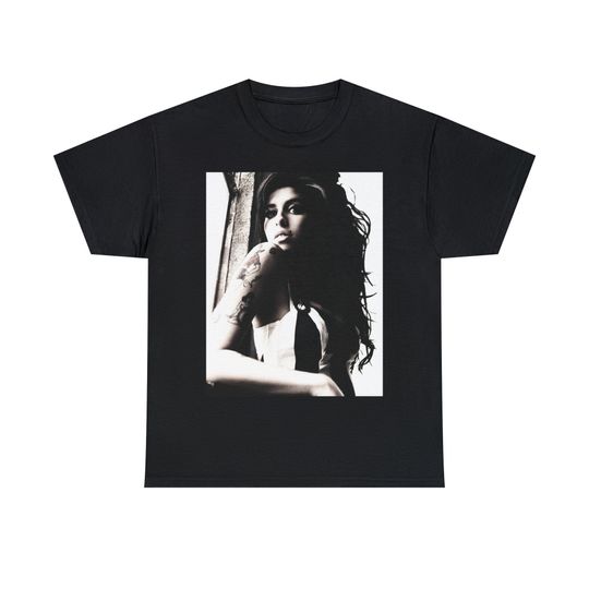 Amy Winehouse Vintage Retro T-Shirt