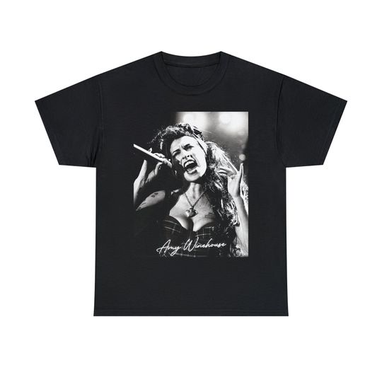 Amy Winehouse Vintage Retro T-Shirt
