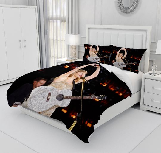 Discover Taylor Bedding Set For swiftiee